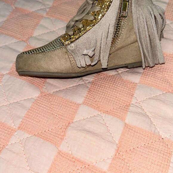 Joyfolie fringe booties sz 9 - Picture 4 of 6